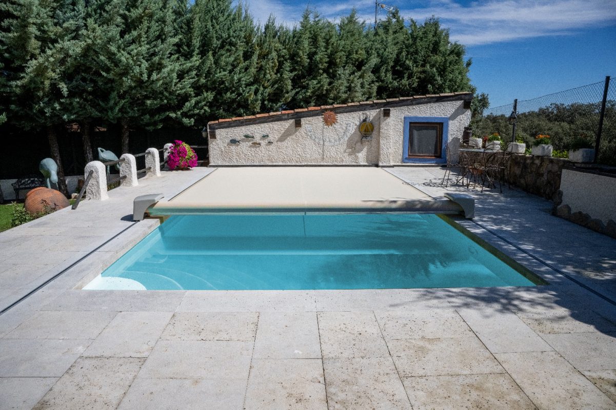 WhatsApp Image 2025-10-06 at 23.14.33_3f2f041e