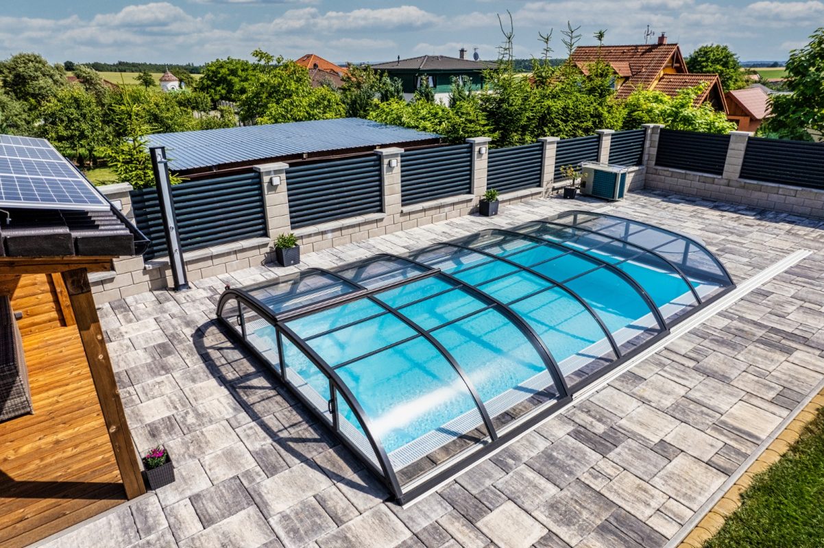 sistem retractabil piscina